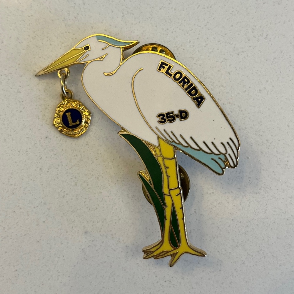 Florida crane lions club Bird Pin with Gold and Green Accents